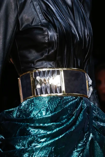 Look 36